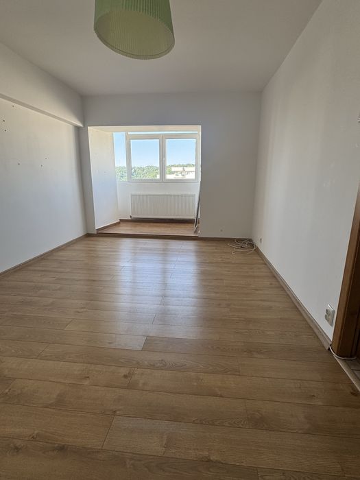 Apartament 3 camere in Campina