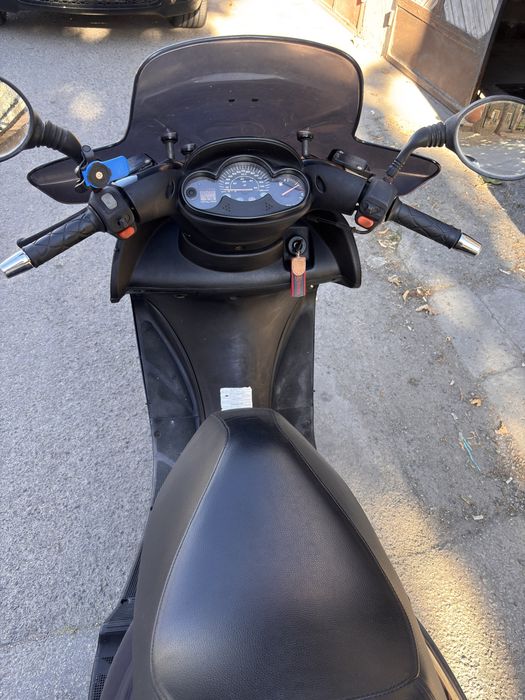 Yamaha majesty 125