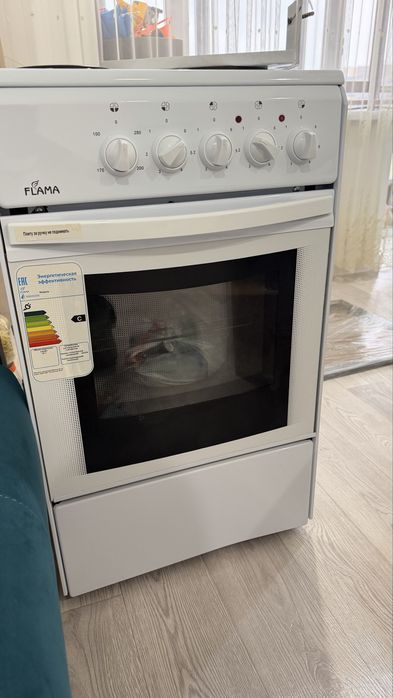 Продам электрическую плиту