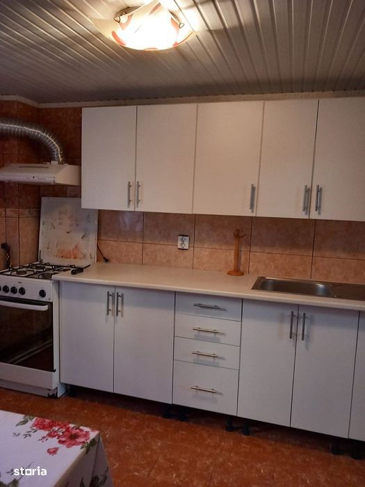 Vânzare casa și teren Văcărești-Dambovita