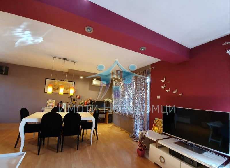 Продава се Етаж от къща в Шумен, Пазара - 120 кв.м за 1530 €/кв.м - Снимка #3