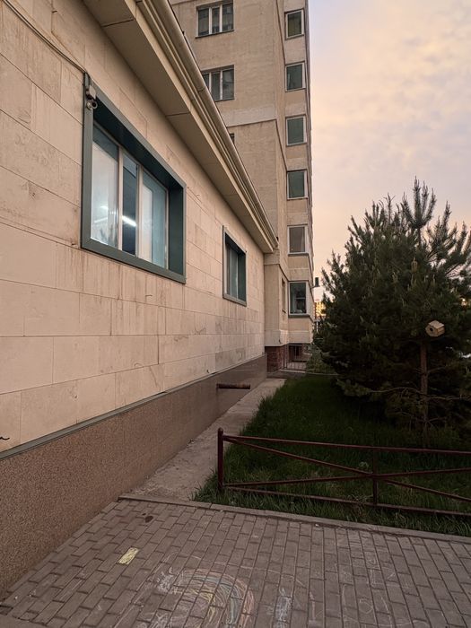 Сдается место под летник