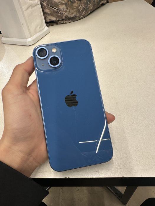 Продам iPhone 13 в хорошем состояний