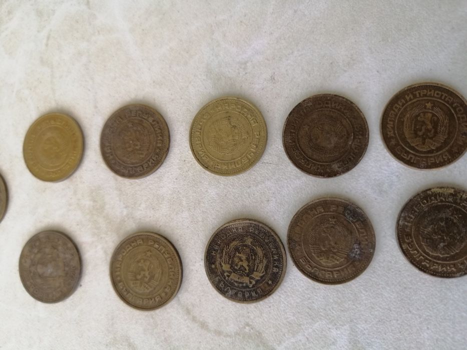 Стотинки различни години