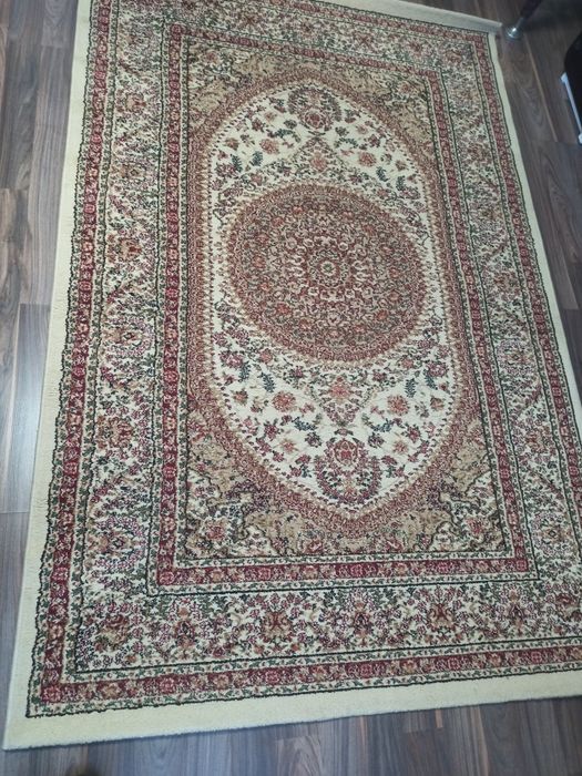 Продаётся ковер!