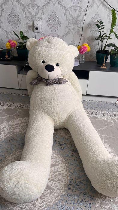 Продается мягкая игрушка Мишка 2 м .