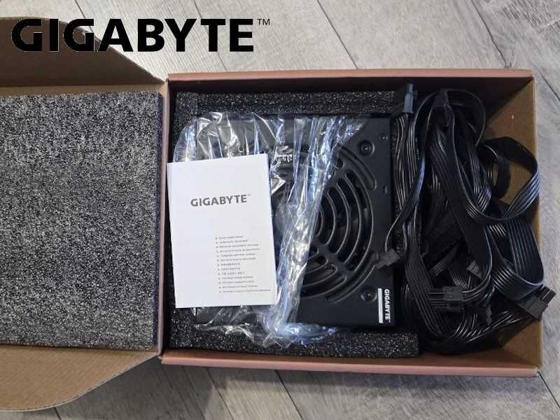 Захранване | GIGABYTE P450B 450W 80 PLUS Bronze