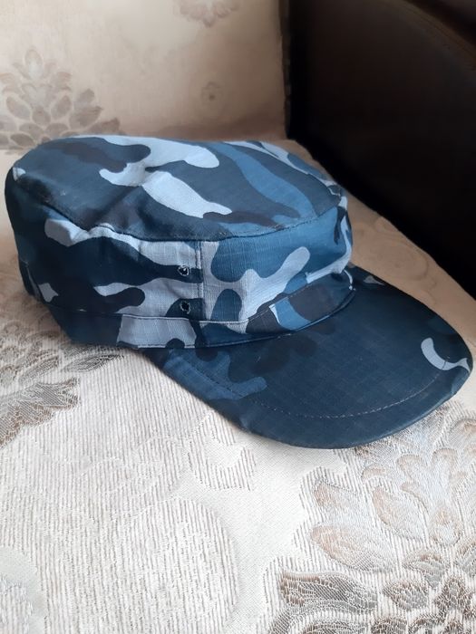 Продам.кепку новую