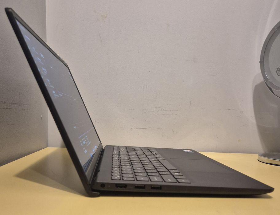 Dell Vostro 3520 i5 Gen 12