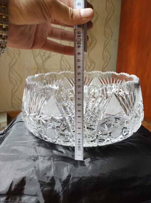 Бохемска кристална централна купа ваза.