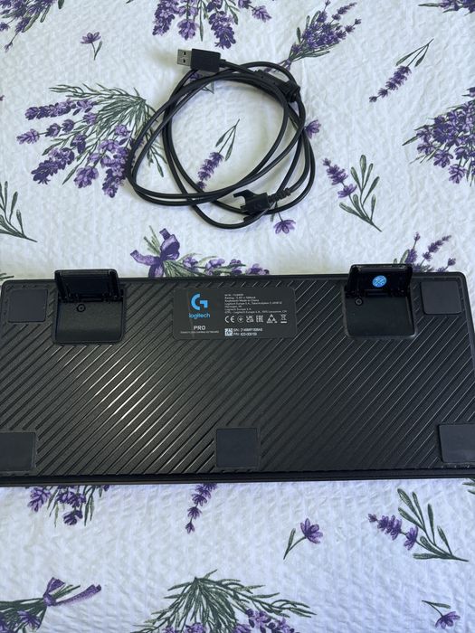 Tastatura logitech g pro