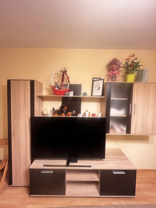 Холна секция.