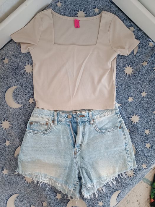 Вещи на худенькую девушку