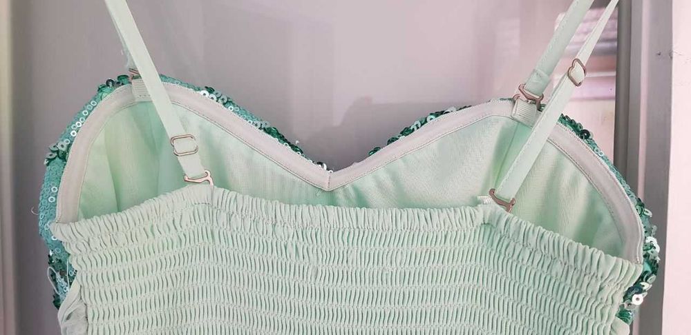 Rochie de seara deosebita cu paiete si trena din voal, mar,M