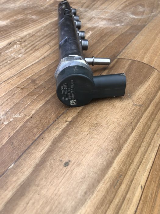 Vand piese bmw f10 2l 184 cai