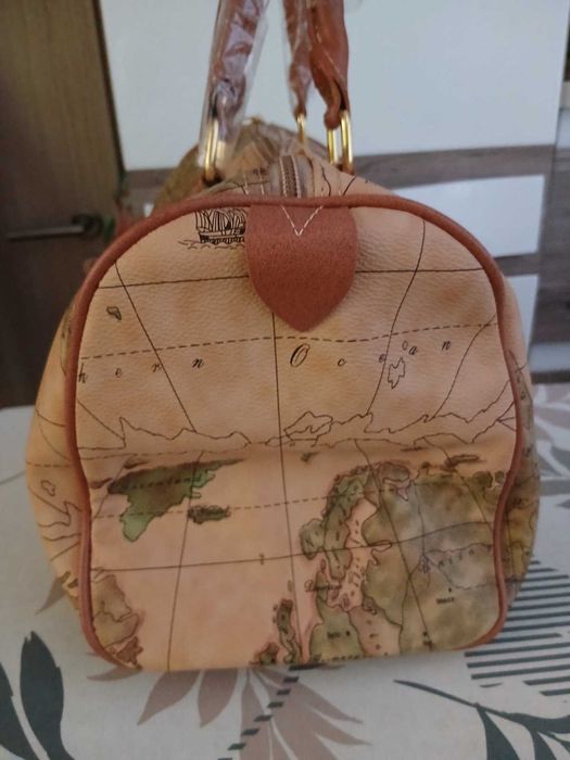 Дамска кожена чанта