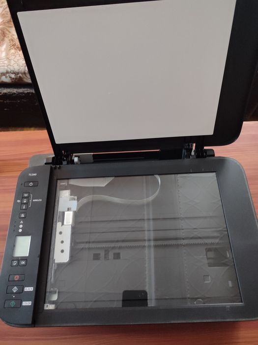 Продам принтер цветной Canon