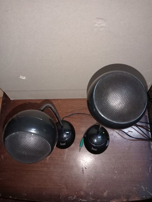 Продам компьютерные колонки.