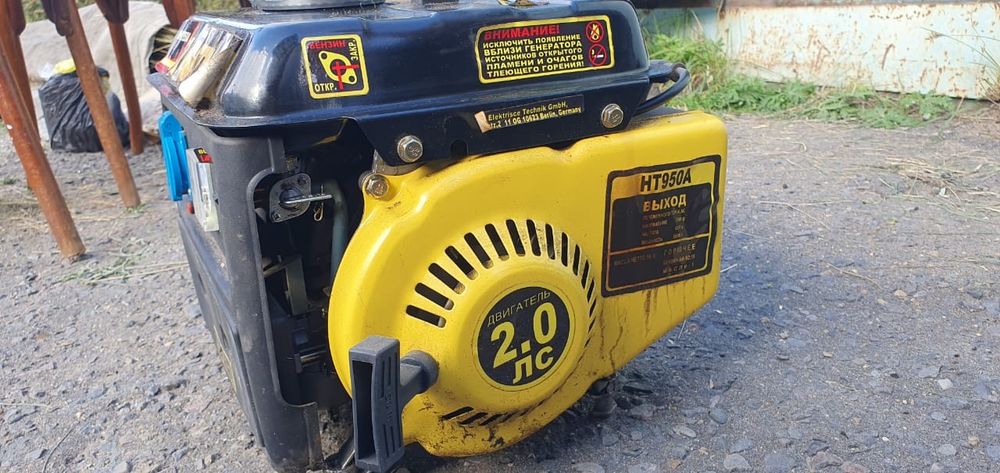 Портативный генератор на бензине 


+1
Изображение демон