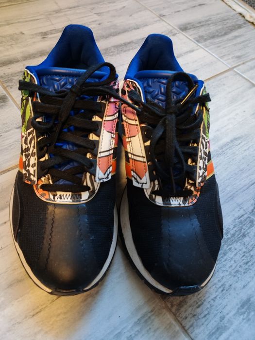 Маратонки Adidas 37