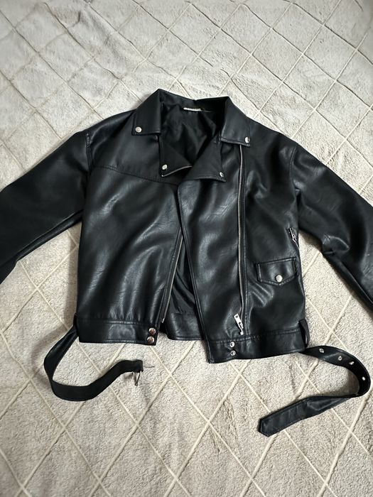 Продам кожанную куртку