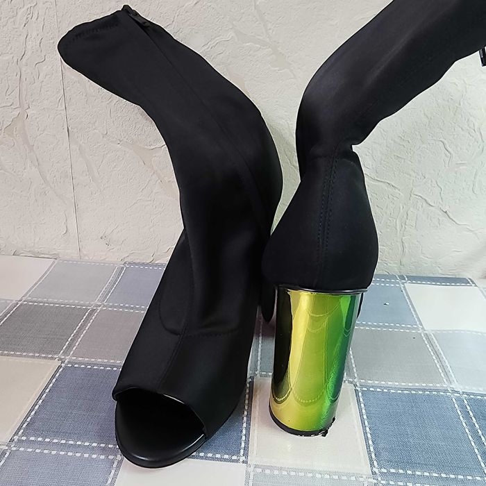 Обувь женская весеннее-летняя