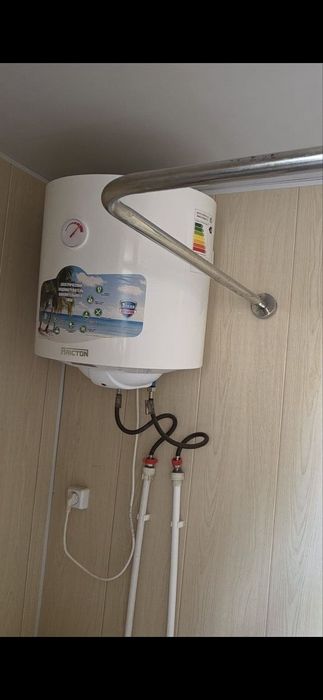 Konteyner sotiladi. Hamma sharoti bor