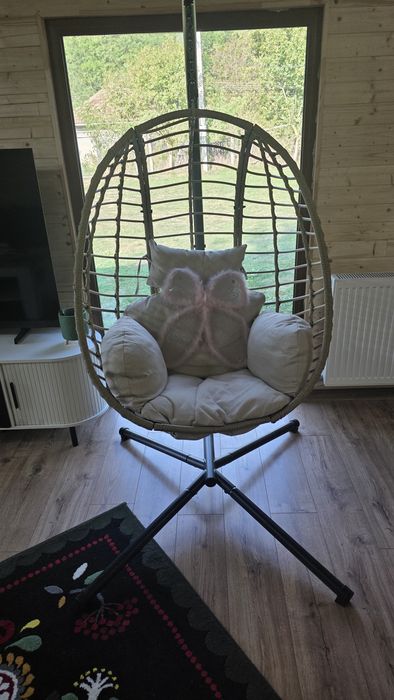 Fotoliu cuib din ratan si otel