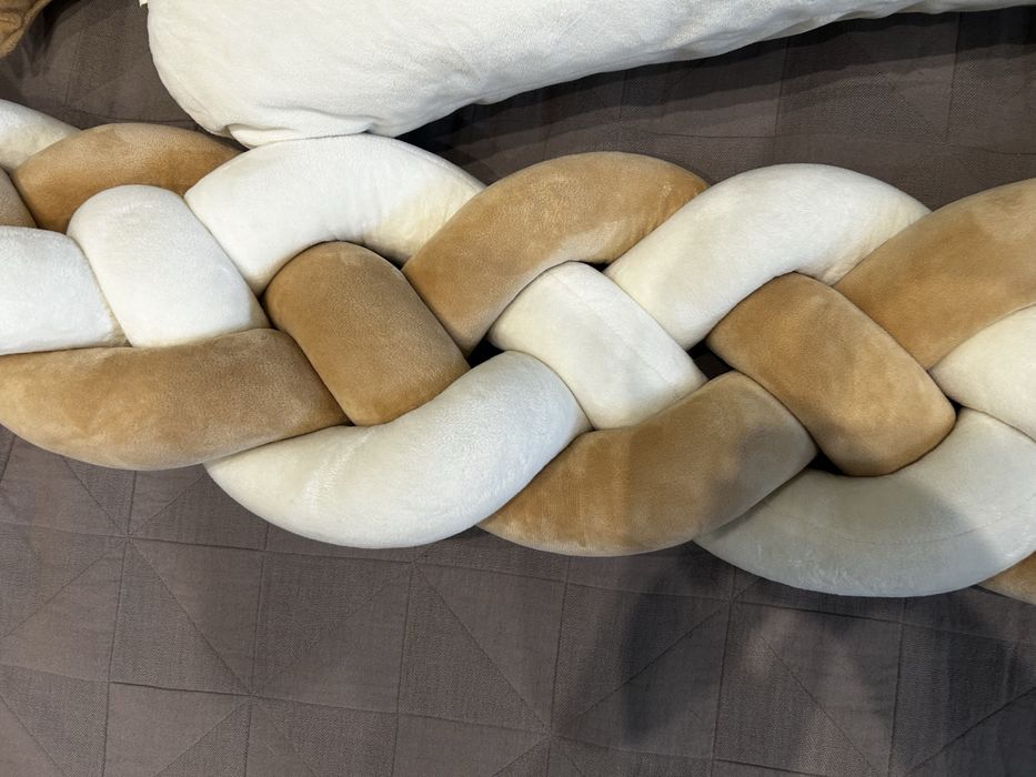 Продам бортики в кроватку