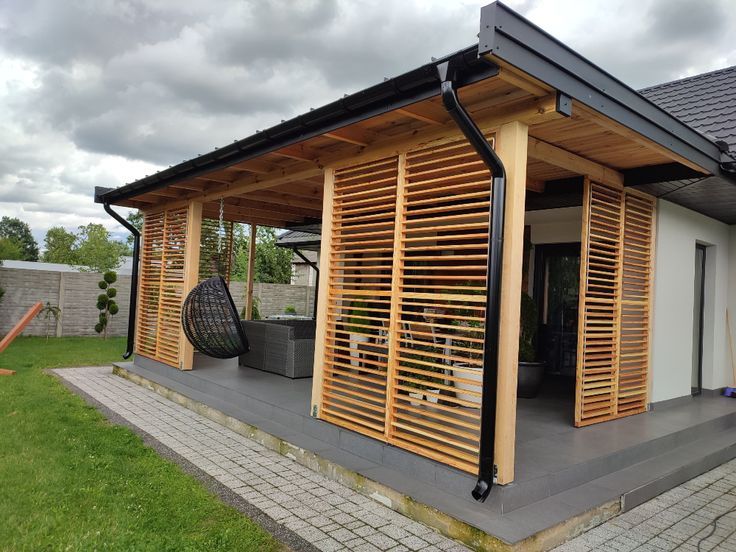 Vând foișoare terase pergole de lemn