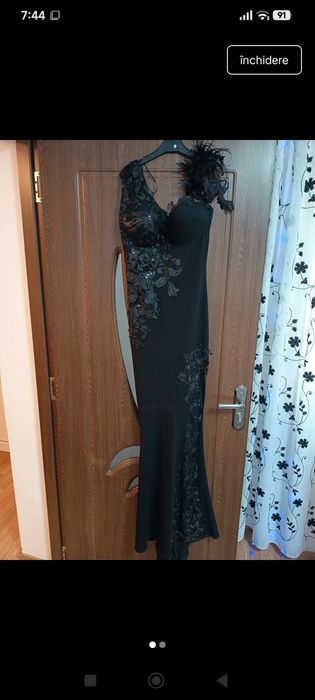 Rochie de seara cu trena