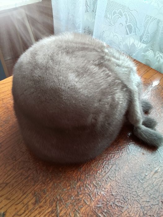 Продам шапку норковую