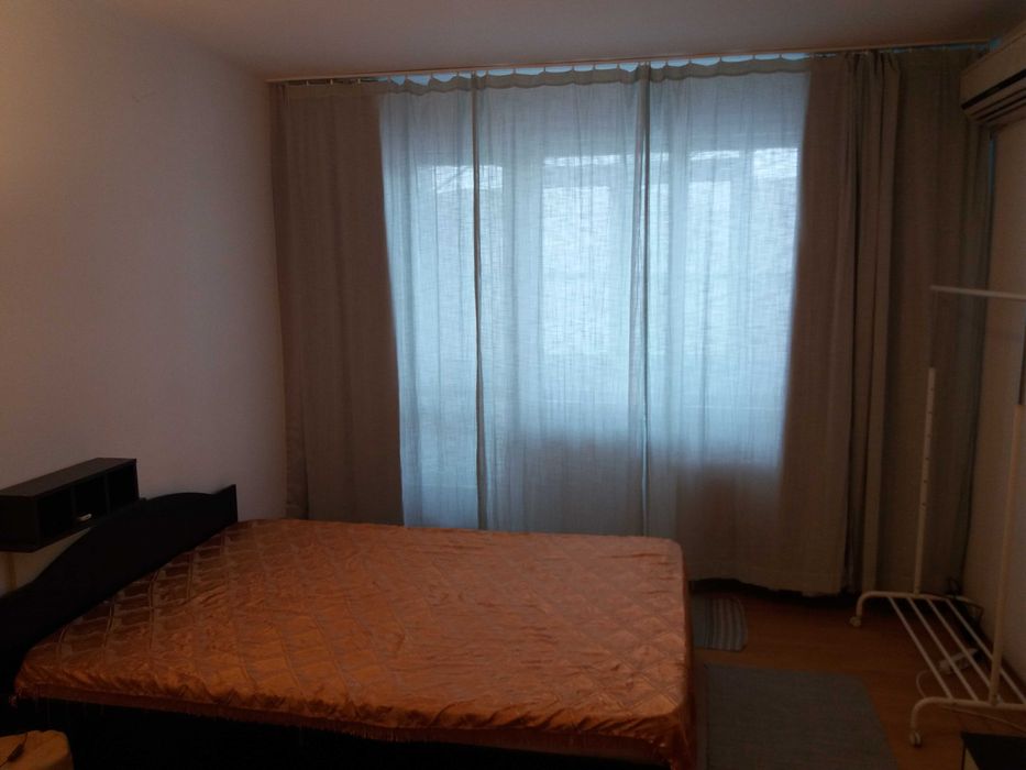 vand garsoniera Dristor in bloc mixt