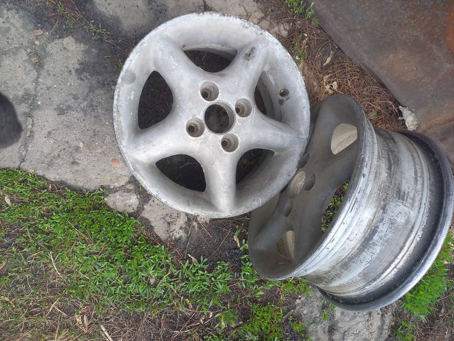 Продам титановые диски на 13