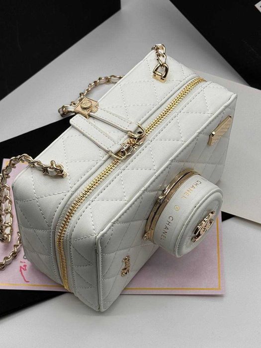 Дамска чанта луксозна