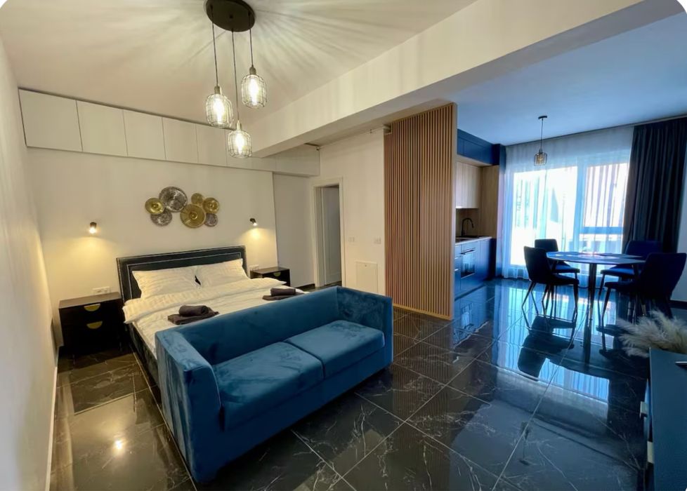 Inchiriez apartament ultracentral cu o camera