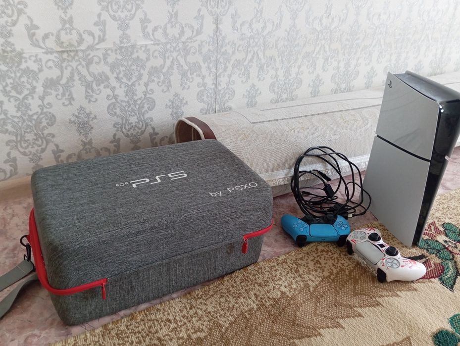 Продам Playstation 5