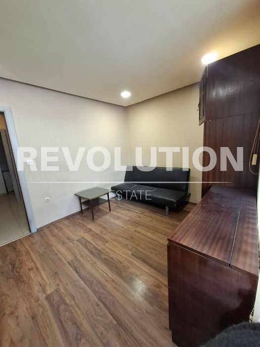 Двустаен апартамент  в гр.Варна, Лятно кино Тракия!