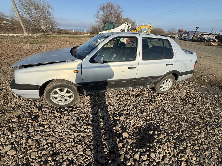 Фолксваген Венто 1.9 90кс 1996г на части