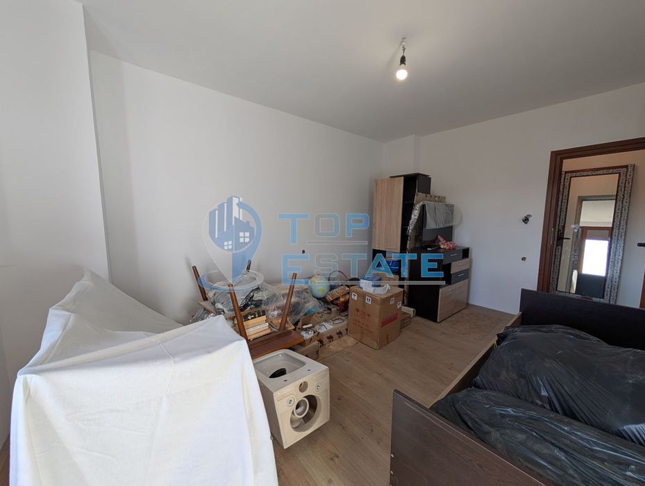 Тристаен тухлен апартамент в квартал Светушка, град Трявна