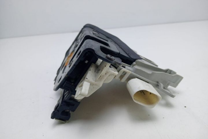 Broasca usa stanga fata 8J1837015C Audi A4 B8/8K seria
