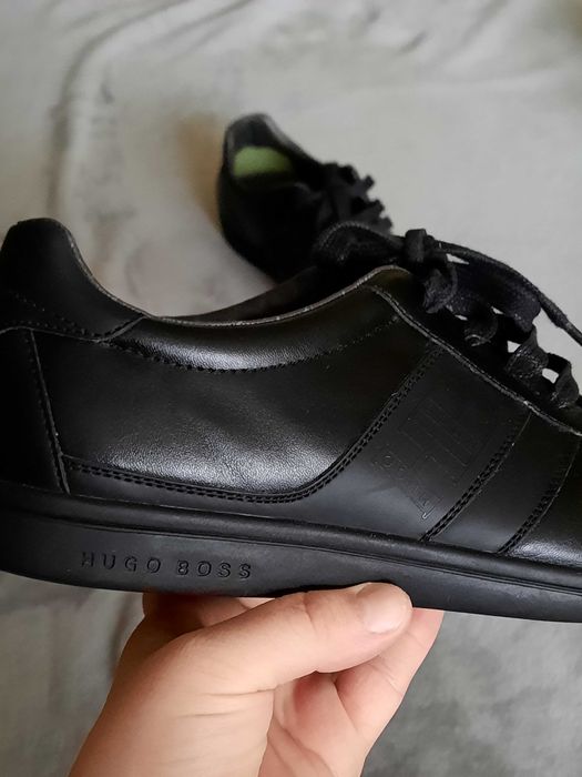 Papuci Hugo Boss piele
