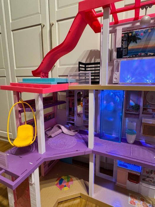 Set de joaca Barbie Dreamhouse - Casa de vis suprema