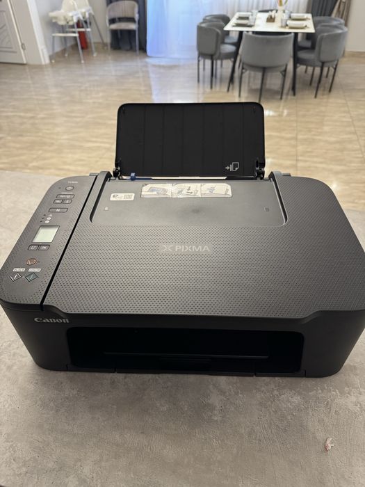 Продается новый ПРИНТЕР торг уместен