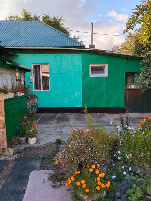 Продам дом, трех комнатный