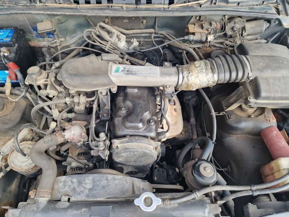 dezmembrez suzuki vitara 1.6 g1ga 59 kw an 1992