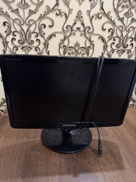 Продам монитор 19 самсунг