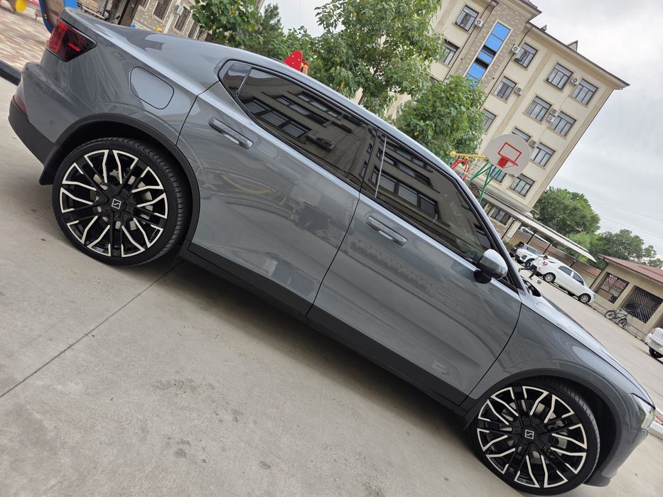 Volvo Polestar-2 СРОЧНО продаётся.