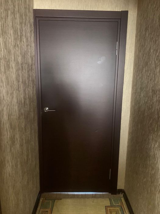 Срочно продам тумбу с зеркалом