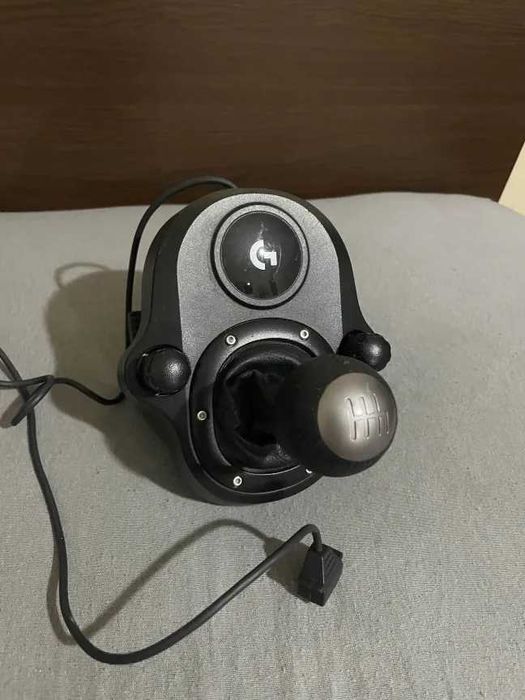 Волан Logitech g29 и Logitech shifter